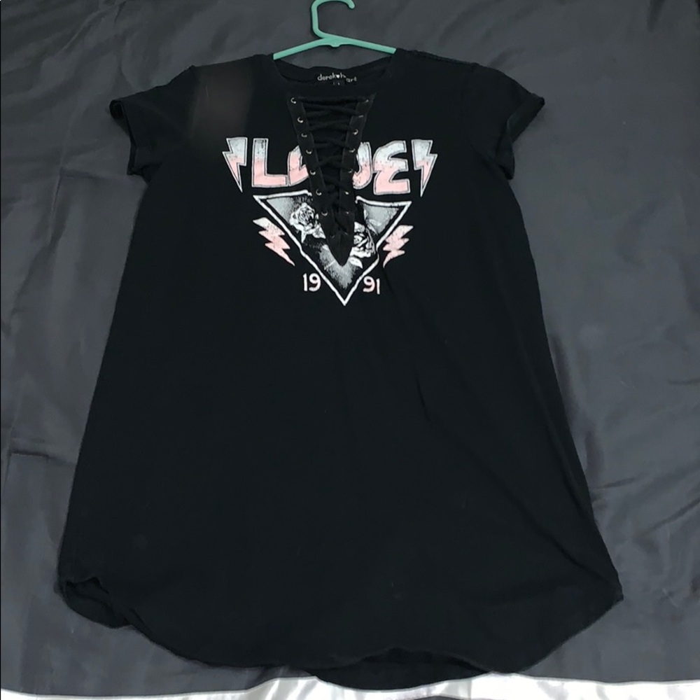Black t shirt dress